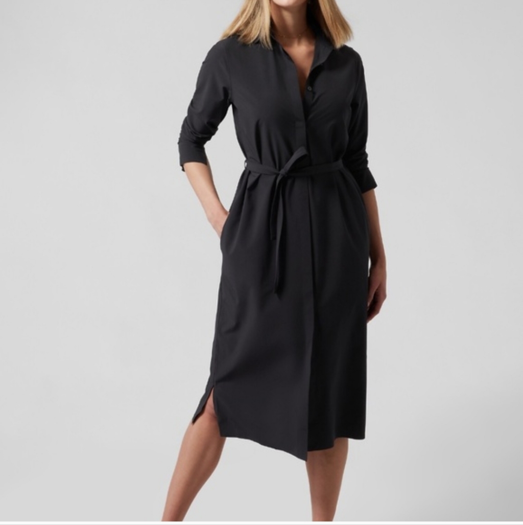 Athleta Urbanite Dress Black Longsleeve Preformance Size Medium Shirtdress